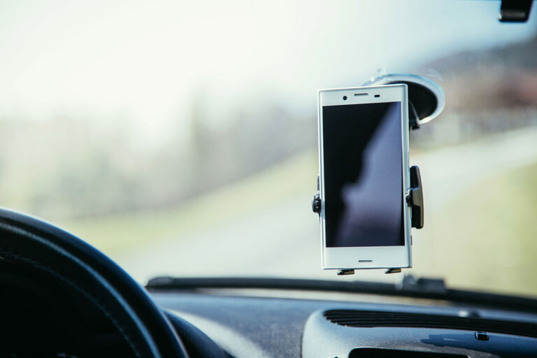 portacellulare per auto