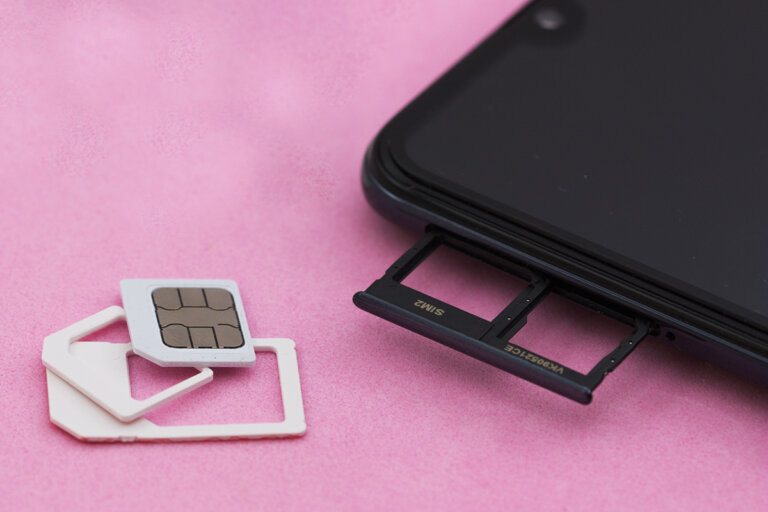 smartphone dual SIM