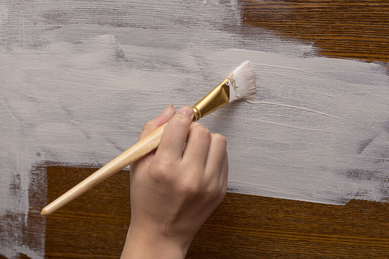 vernice a gesso
